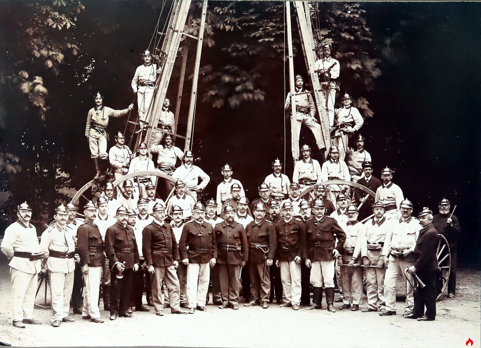 1909 40 Jahre Feuerwehr Mondsee Gruppenfoto