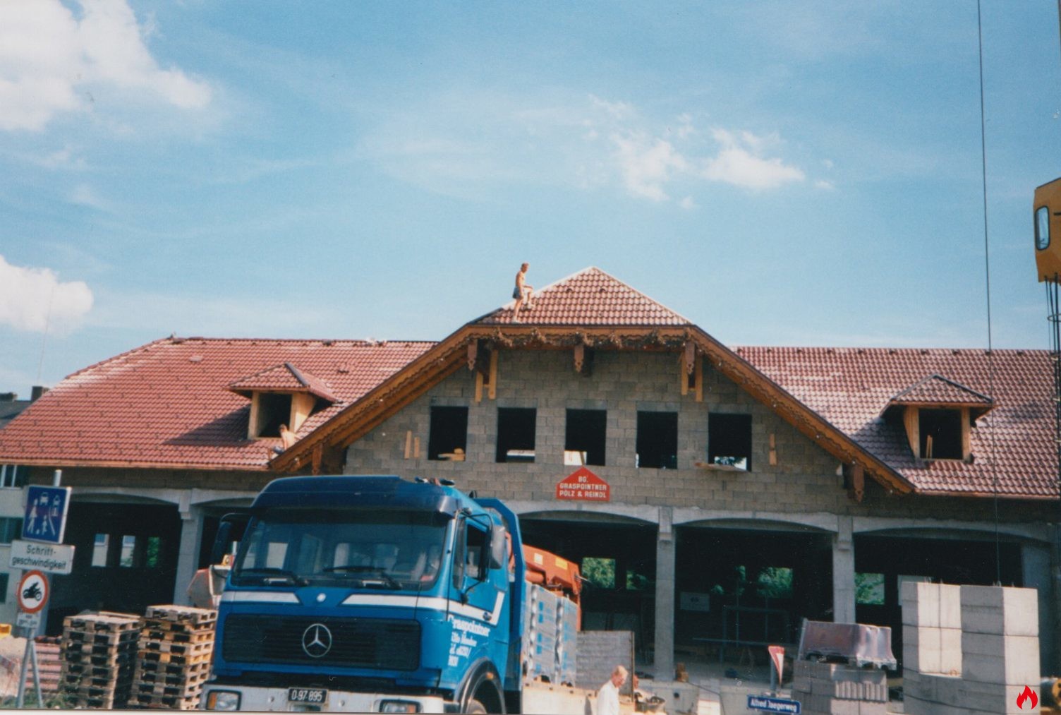 1996 Bau Feuerwehrhaus Mondsee 3