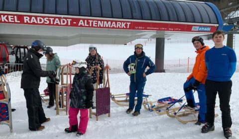 Feuerwehrjugend Mondsee Gruppenfoto vom Skitag