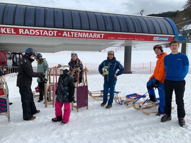 Feuerwehrjugend Mondsee Gruppenfoto vom Skitag