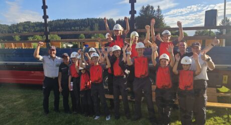 Jugendfeuerwehr Mondsee beim Bezirksbewerb Vöcklabruck 2026 in Straß im Attergau