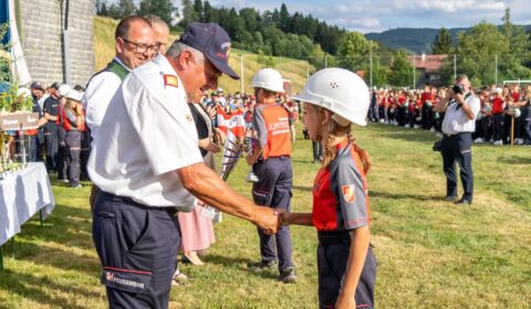 Jugendfeuerwehr Mondsee beim Bezirksbewerb Vöcklabruck 2026 in Straß im Attergau